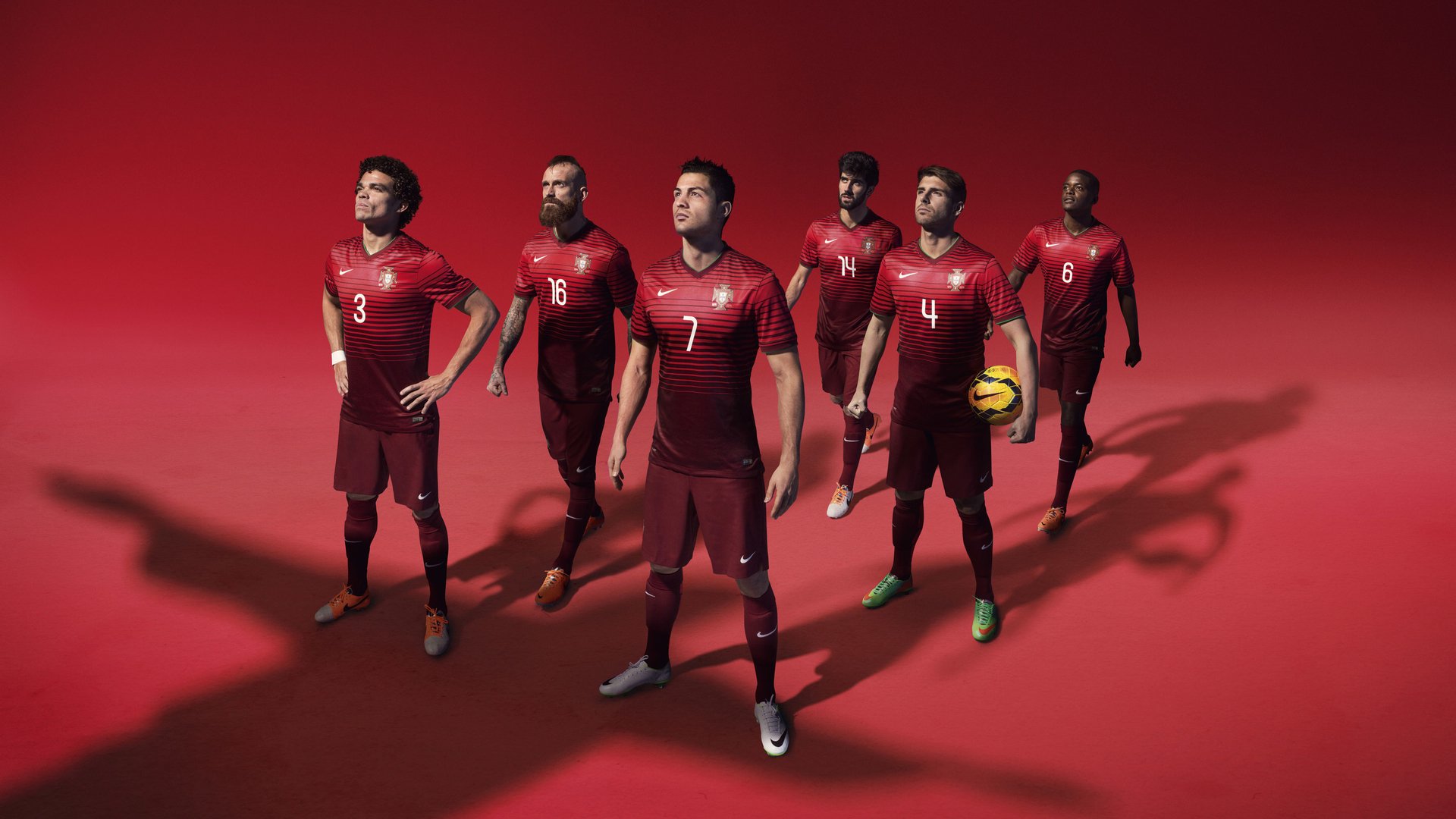 国足是否应强化身体对抗能力训练,国足减少训练强度